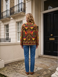 Veste matelassée en molleton de coton respirant et écologique pour femme, style Y2K, col ouvert, motif floral brodé en velours, idéale pour l'hiver - Product Image 4