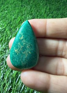 Gemas de Jade Verde Natural con Corte de Pera, Piedra Preciosa Suelta que Cambia de Color, 43X28X5, 54 Quilates, Modelo Rajasthan F547 para Joyería - Product Image 2