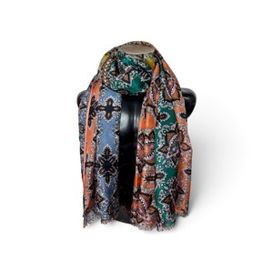 Châle de qualité supérieure, doux et confortable, idéal pour les voyages, les activités de plein air et les soirées, au meilleur prix, par l'exportateur Shawl. - Product Image 2