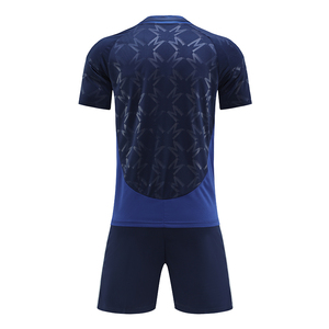 Nouvel uniforme de football de haute qualité, léger et uni pour hommes, entièrement personnalisable - Product Image 2