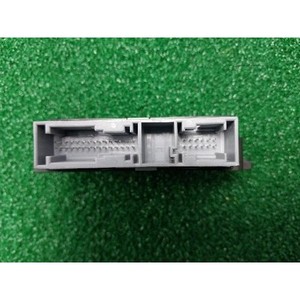 ECUs et modules informatiques d'occasion de classe E 0009003706 - Product Image 3