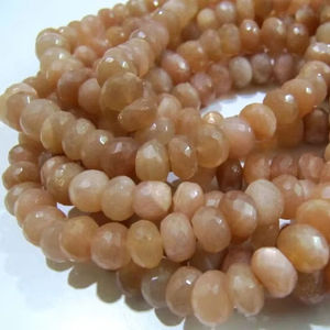 Perles de pierre de lune pêche naturelle micro-facettées en rondelles 10-12mm, 8 pouces - Product Image 5