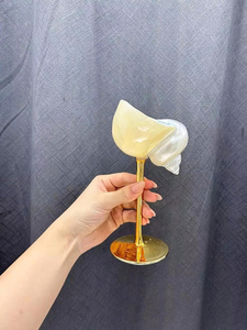 Verres à vin et à martini de luxe réutilisables et écologiques, bleu ciel, design coquillage, faits à la main, populaires 2026, pour mariage et demoiselles d'honneur - Product Image 5