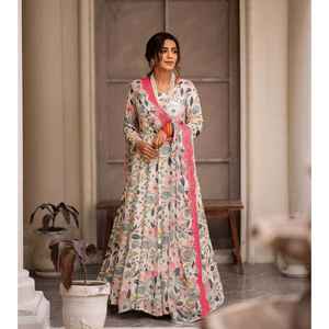 ENSEMBLE DE COSTUME DE CRÉATEUR HEENA'S-127 - Product Image 1