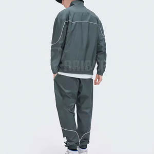 Ensemble coupe-vent style sport pour homme : veste et pantalon légers et confortables pour le quotidien – Vente en gros - Product Image 2