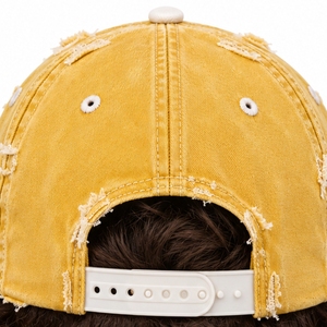 Casquette Snapback Unisexe Personnalisée avec Ajustement Réglable et Visière Contrastante pour un Style Urbain Moderne, Décontracté, Mode, Extérieur et Quotidien - Product Image 6