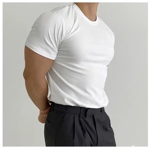 AULTRA ONE ENTERPRISES T-shirt décontracté à manches courtes pour homme, col rond, imprimé par transfert thermique, noir, tricoté, 100 % coton, respirant et léger - Product Image 5
