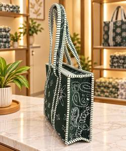 Sac fourre-tout en toile matelassée vert à motif cachemire pour femme avec poignées rayées, sac à main tendance à porter à l'épaule - Product Image 3