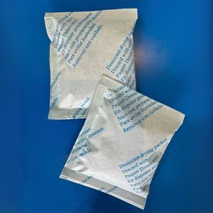 Paquete de papel desecante de arcilla activada al por mayor de 5g/10g, absorbente de humedad mineral, fábrica de Vietnam - Product Image 5