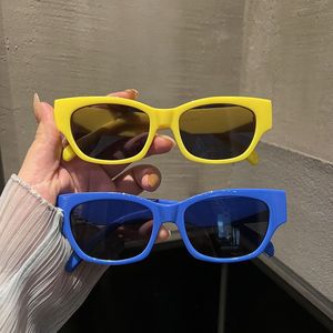 Nouvelle Arrivée 2026 – Lunettes de Soleil PC UV400 les Plus Vendues, Design Rétro Personnalisé, Unisexe, Protection Solaire, Vente en Gros - Product Image 2