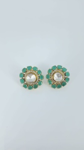 Pendientes de Moda Premium con Baño de Rodio, Piedra Verde y Diseño Kundan, Joyería de Lujo para Mujer - Product Image 2