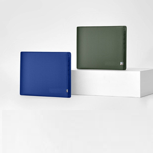 Genuine Leather Men's Bifold <b>Wallet</b> Slim Card Holder <b>RFID</b> <b>Blocking</b> Fold Closure Short Length Minimalist Style Green - Product Image 2