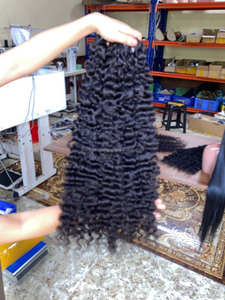 Extensions de cheveux humains bouclés brésiliens 9A/10A 100% cheveux vierges Remy avec extrémité en spirale 3C4A Noir naturel Modèle de corps - Product Image 5