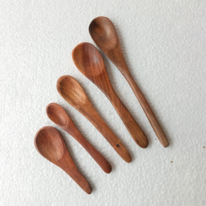ช้อนครัวไม้เนื้อแข็งคุณภาพเยี่ยม ช้อนเสิร์ฟไม้ที่ดีที่สุดจากไม้กระถินณรงค์ มีหลายขนาดให้เลือก - Product Image 5