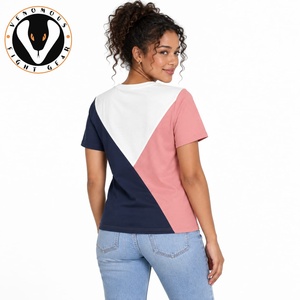 T-shirt pour femme de qualité supérieure, doté d'un tissu doux et respirant, d'un ajustement confortable et d'une construction durable pour un usage quotidien, décontracté et tendance. - Product Image 4