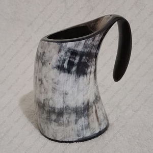 Authentique Chope Viking Faite à la Main en Corne de Bœuf Naturelle, Verre à Boire, Chope à Bière, Ale, Méad, Nouvelle Artisanat Populaire, Écologique, Vintage, Médiéval - Product Image 2