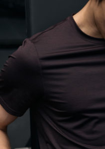 Camisetas transpirables y cómodas de alta demanda, camisetas de gimnasio para hombre, transpirables, de secado rápido, ropa deportiva para entrenamiento. - Product Image 4
