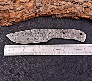 Cuchilla de Caza de Damasco Hecha a Mano de Primera Calidad, Cuchillo de Bolsillo EDC Personalizado, Proveedor al por Mayor TARJ ENTERPRISES, Grado Industrial - Product Image 4