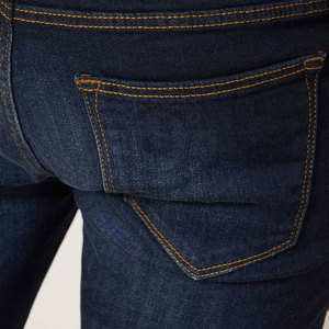 Pantalones Vaqueros para Hombre con Tela Resistente para Uso Diario y Estilo Casual, Ajuste Cómodo para Usar Todo el Día - Product Image 5