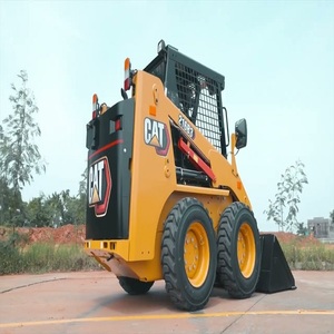 Chargeuse compacte sur chenilles professionnelle Caterpillar offrant une utilisation fluide, une forte capacité de levage et un faible nombre d'heures de fonctionnement - Product Image 2