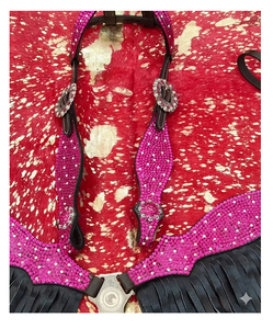 Ensemble de harnais et de collier de poitrine pour cheval en cuir, avec accents perlés de style western, détails concho et sangles réglables, équipement d'équitation - Product Image 1