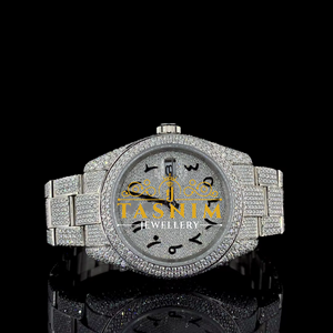 Montre automatique à quartz en acier inoxydable avec cadran en verre, de style hip-hop sportif et tendance, avec une qualité de moissanite VVS. - Product Image 1