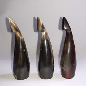 Nocks en corne de buffle noire fabriqués à la main, Nocks en corne naturelle pour arcs traditionnels et fabrication d'arc sur mesure à prix de gros - Product Image 4