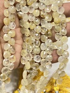 ลูกปัดควอตซ์รูทิเลตสีทองธรรมชาติทรงหัวใจเจียระไน ขนาดประมาณ 6-7 มม. เส้นใยขนาด 8 นิ้ว - Product Image 6