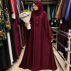 Abaya Premium con Abertura Frontal y Bordado Floral, Color Caqui Real, Abaya de Lujo con Bordado de Rosas, Abaya Abierta Elegante en Color Caqui Nida - Product Image 4