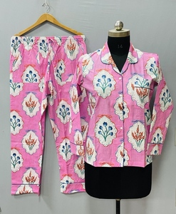 Conjunto de Pijamas de Algodón Puro para Mujer, Transpirable, Estampado a Mano, Traje de Dormir para Verano - Product Image 1
