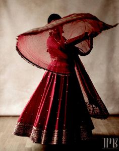 Red <b>Colour</b> Gown <b>Set</b> for Women Elegant Ethnic Wear with Dupatta Perfect for Wedding Festive Party and Special Occasions - Product Image 3