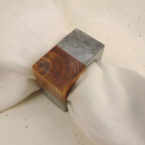 Anillo para Servilletas de Resina de Madera Ecológica, Diseño Clásico y Elegante, Hecho a Mano, Decorativo para Mesa de Comedor - Product Image 1