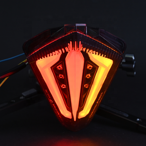 R1 T-MAX530สำหรับไฟท้าย LED ด้านหลังรถมอเตอร์ไซค์พร้อมสัญญาณไฟเลี้ยว E-MARK ใหม่ - Product Image 2