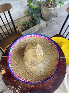 Sombrero Mexicano Auténtico Unisex Decorativo Tallado en Forma de Calabaza, ¡EN OFERTA! |   Artesanía Natural Sostenible para Fiestas Divertidas y Hogares Únicos - Product Image 2