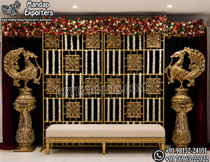 Piliers sculptés dravidiens avec panneaux pour la décoration de scène de cérémonie Arangetram, événement extérieur tendance, pour Ritu Kala Samskaram - Product Image 4