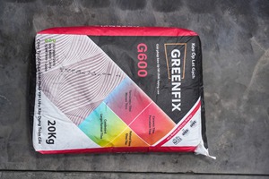 LOVARA C2TES C2 Standard Adhésif Flexible pour Carrelage, Mortier Imperméable Renforcé aux Polymères pour Construction, Carrelage Salle de Bain/Cuisine/Piscine 25kg - Product Image 2