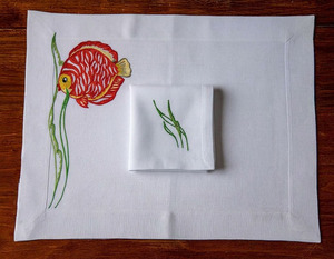 Custom Wholesale Luxury Embroidery <b>Red</b> Fish Placemat Napkin Sets White Cotton Washable Home Hotel Wedding Events <b>Tablecloth</b> - Product Image 2