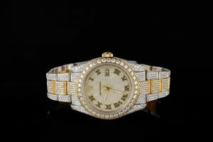 Montre en moissanite brillante, best-seller, idéale pour un usage quotidien, les festivals et les soirées, disponible au meilleur prix - Product Image 4