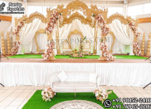 Mandap de Madera Estilo Gran Palacio para Bodas en el Reino Unido, Compre un Mandap Personalizado Tallado a Mano Estilo Gujarati, Gran Mandap Dorado para Bodas en EE. UU. - Product Image 6