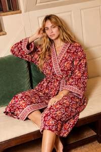 Albornoz de algodón gofrado rojo con estampado floral hecho a mano, ecológico, de secado rápido, para mujer, kimono largo de lujo para el hogar y viajes - Product Image 2