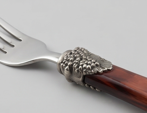 Ensemble de couverts élégants avec manche en bois et lames en acier inoxydable poli miroir pour les tables de mariage - Product Image 2