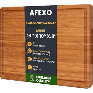 Tagliere Spesso in Bambù per Cucina con Scanalatura Profonda per Succhi e Manici Laterali, Blocco da Taglio in Legno per Salumi e Formaggi - Product Image 1