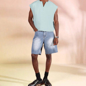 Débardeur Homme Personnalisé en Gros, Col V Tricoté, Coupe Oversize, Couleur Unie, Style Décontracté, Bleu Clair - Product Image 5