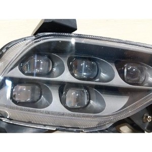 Luz Antiniebla Delantera Derecha Usada para Grandeur/Azera 2011-2017 en Excelente Estado 922023V600 - Product Image 3