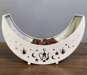 Plateau de service en fer forgé motif lune creuse, idéal pour desserts, bonbons et collations, spécial Ramadan Mubarak - Product Image 1