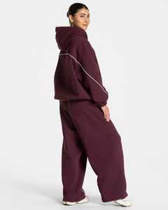 Ensemble de survêtements pour femmes en molleton de coton à capuche, délavé à l'acide, avec logo personnalisé, respirant, anti-plis, style streetwear – Fournisseur de premier plan - Product Image 2