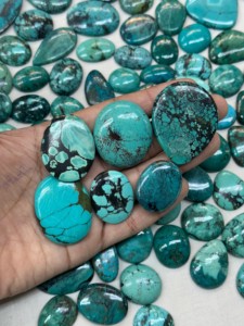 Turquoise tibétaine, cabochon de pierre précieuse lisse, pierres précieuses naturelles en vrac, différentes tailles, toutes tailles disponibles, pour la création de bijoux. - Product Image 3