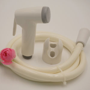 Juego de Ducha Horizontal de Pared con Rociador, de un Solo Orificio, Construcción en ABS Blanco, Moderno, Fácil Instalación - Product Image 1