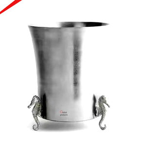 Seau à glace plaqué au design martelé pour les fêtes, accessoire de bar haut de gamme - Product Image 2