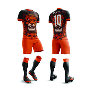 Ensemble de maillot de football personnalisé pour homme, col en V, manches courtes, impression sublimée, polyester respirant, short rouge, toutes saisons, athlétique - Product Image 4